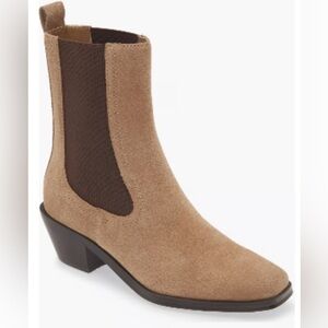 NWT- Nordstrom Clemons Chelsea Tan Suede Women's Boots
